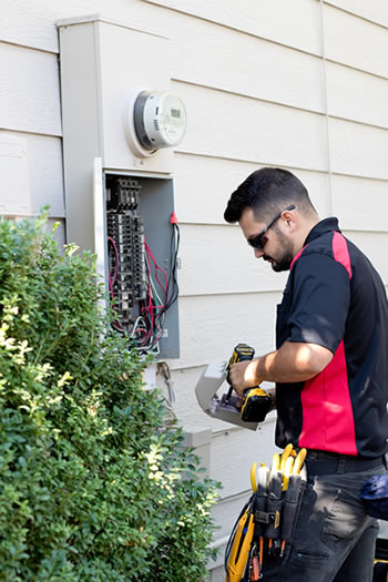 Boulder Electrician Electric Panel Installation